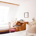 Laimer Hof Am Schloss Nymphenburg Otel