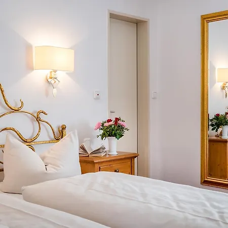 Hotel Laimer Hof Am Schloss Nymphenburg Monaco di Baviera