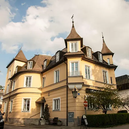 Laimer Hof Am Schloss Nymphenburg 3* München