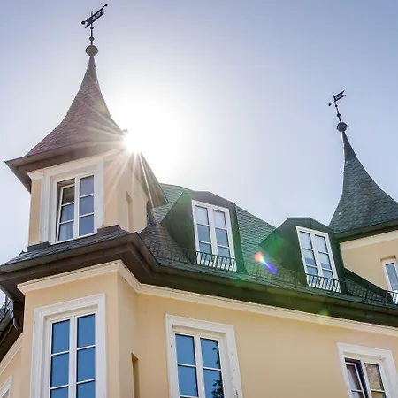 Otel Laimer Hof Am Schloss Nymphenburg Münih