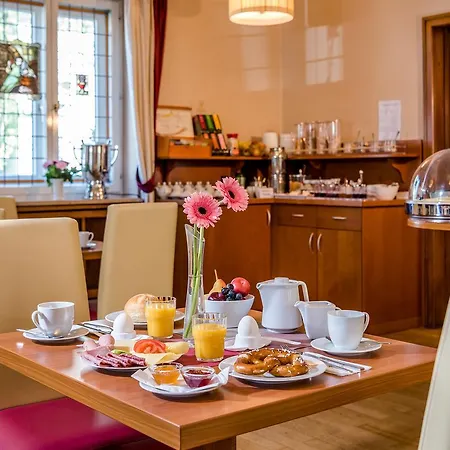 Hotel Laimer Hof Am Schloss Nymphenburg