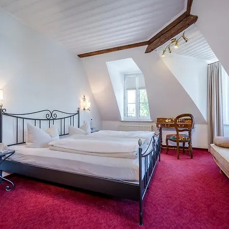 Laimer Hof Am Schloss Nymphenburg 3*